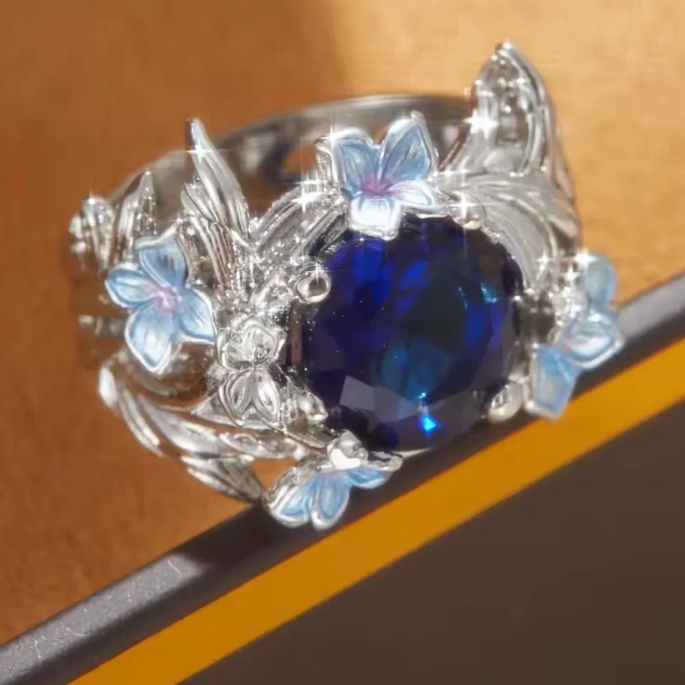 Vintage Exquisite Sapphire Floral Halo Ring